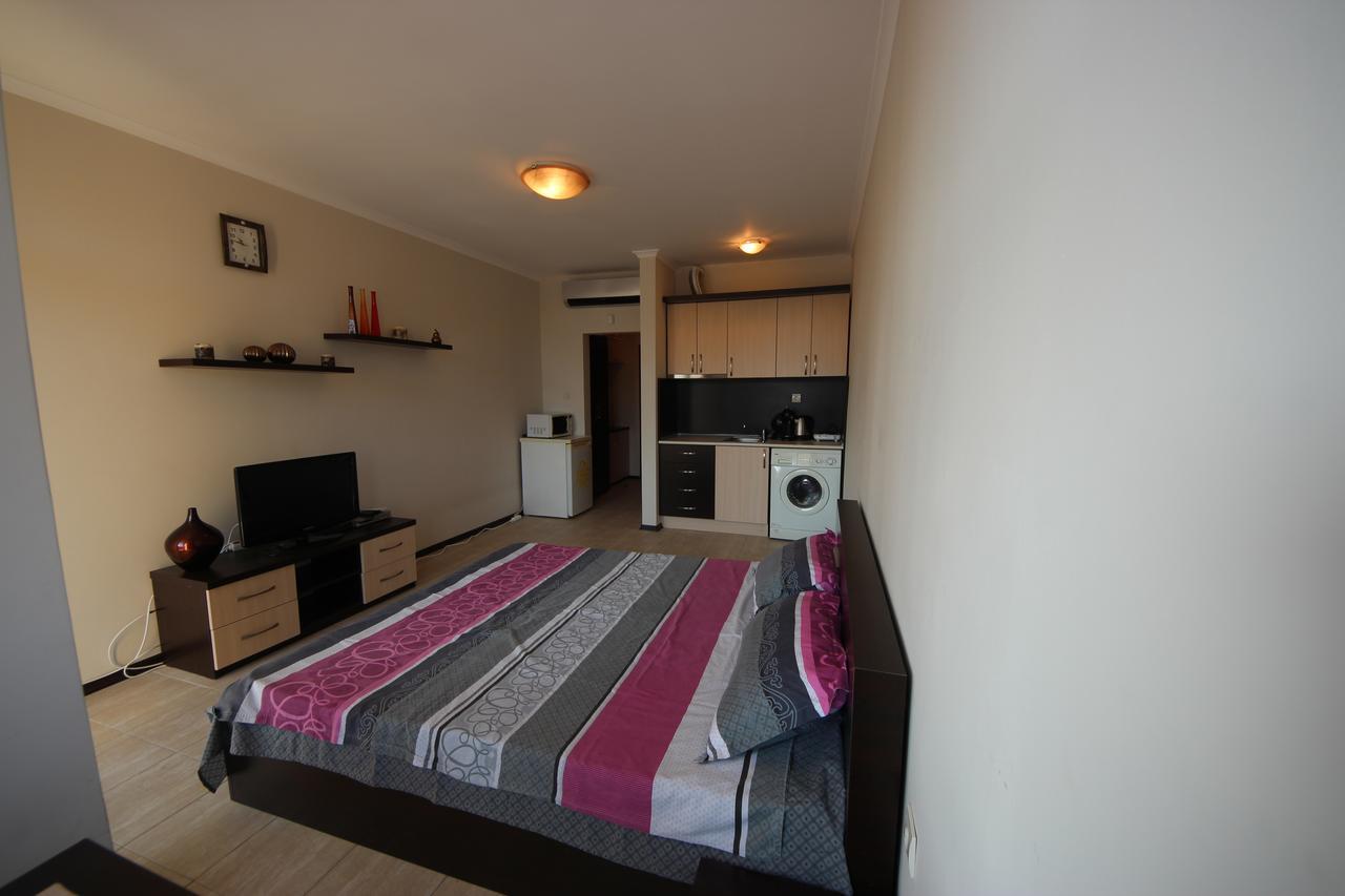 Menada Crystal Park Apartments サニービーチ エクステリア 写真
